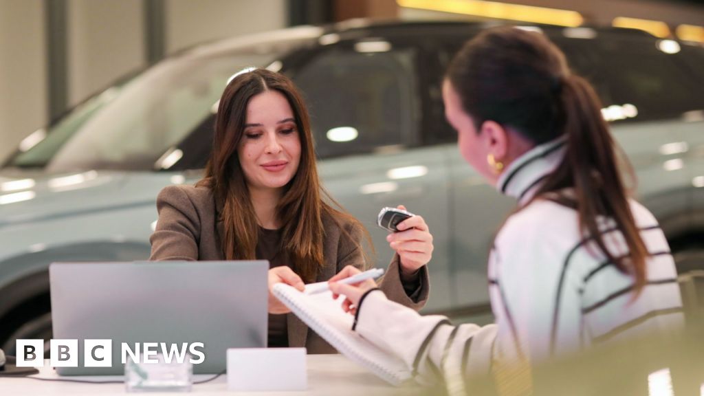 Victims of mis-sold car finance set to get less than £950 per deal