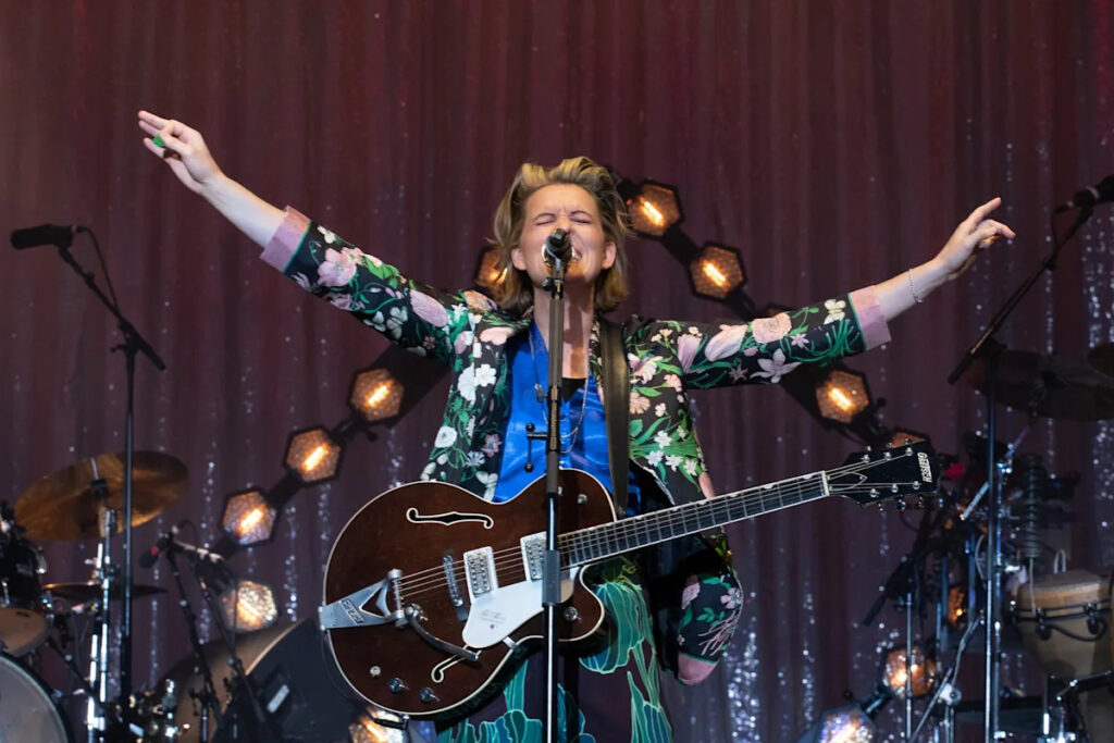 Yahoo entertainment home