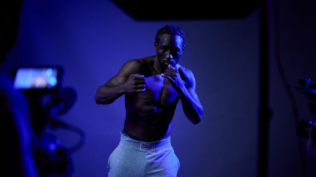 Canelo vs. Crawford: History of boxers moving up in weight