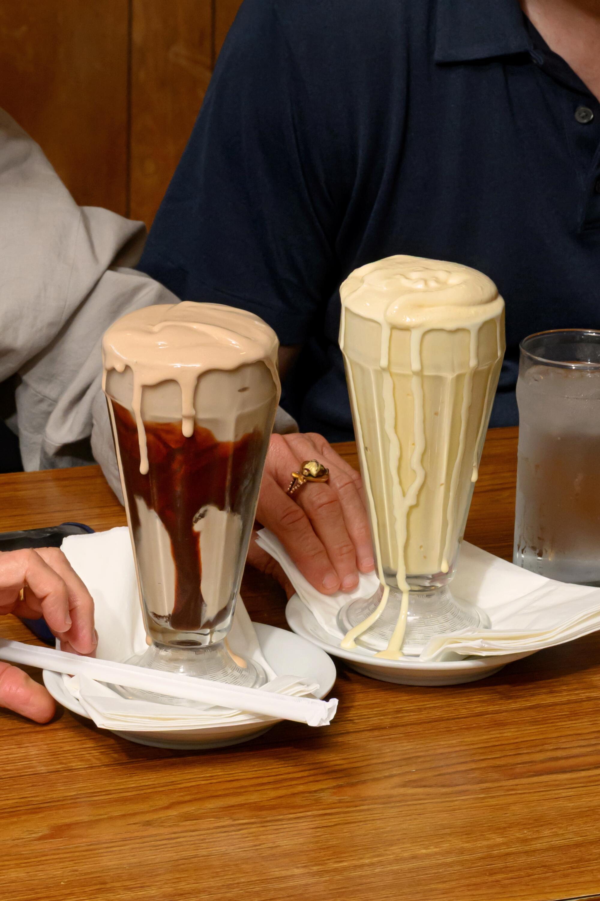 Chef Nancy Silverton and Phil Rosenthal at Pie 'n Burger in Pasadena