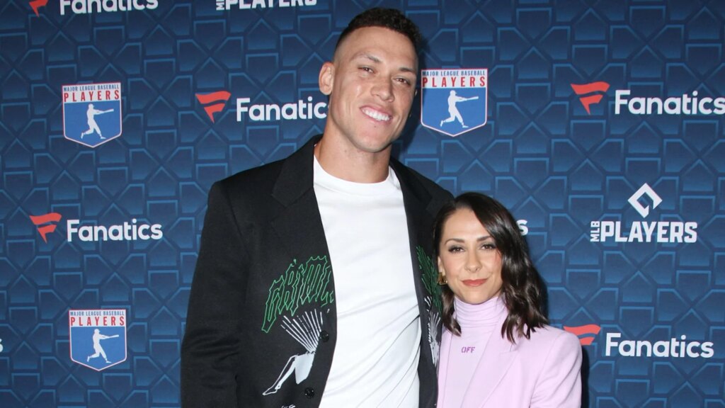 Aaron Judge's wife Samantha leaves rare comment for Yankees pitcher's big honor
