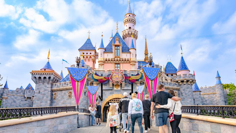 Disney pairs aggressive discounts with small price increases at US parks. Here’s why