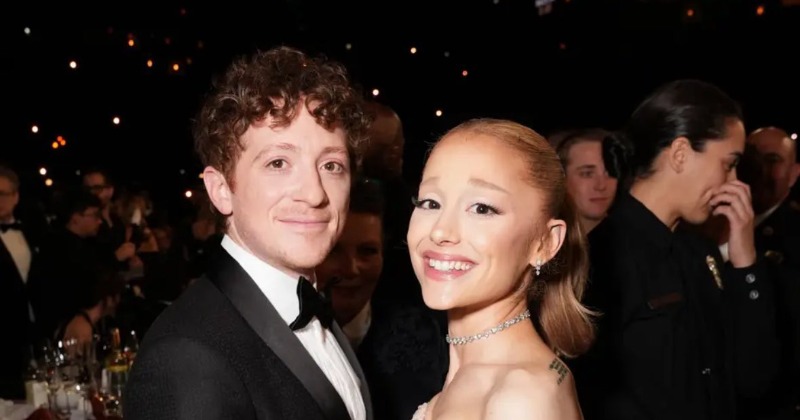 For Good actress has 'snapped out of her Glinda dream!'