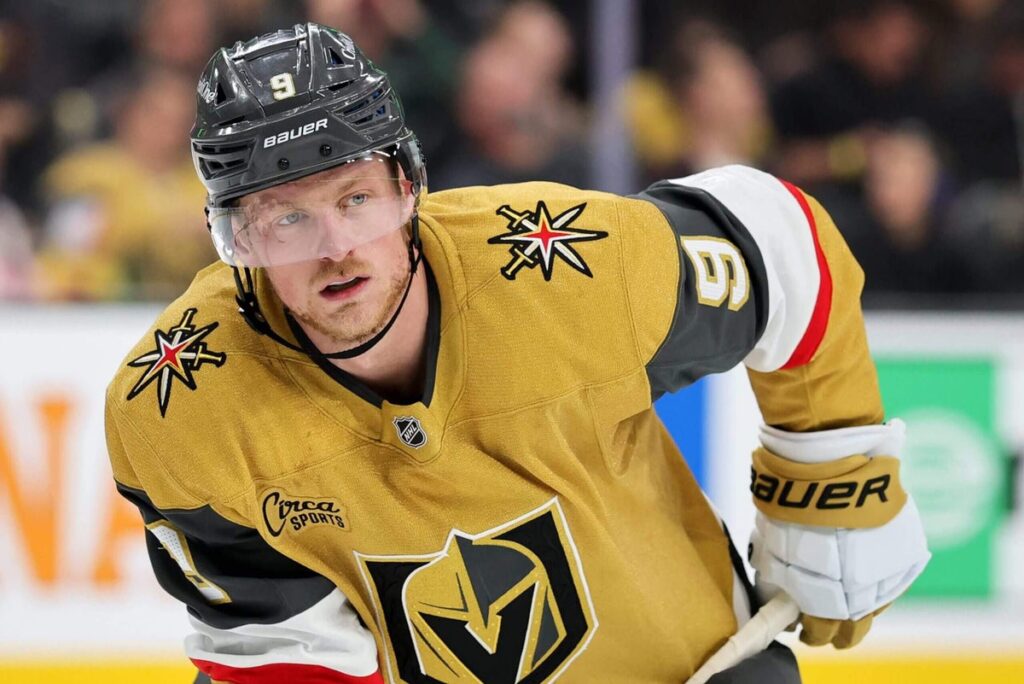 Jack Eichel doesn’t view contract situation with Golden Knights as a distraction