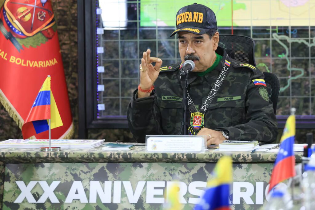 Los temores a un ataque inminente de Estados Unidos encienden todas las alarmas en Venezuela