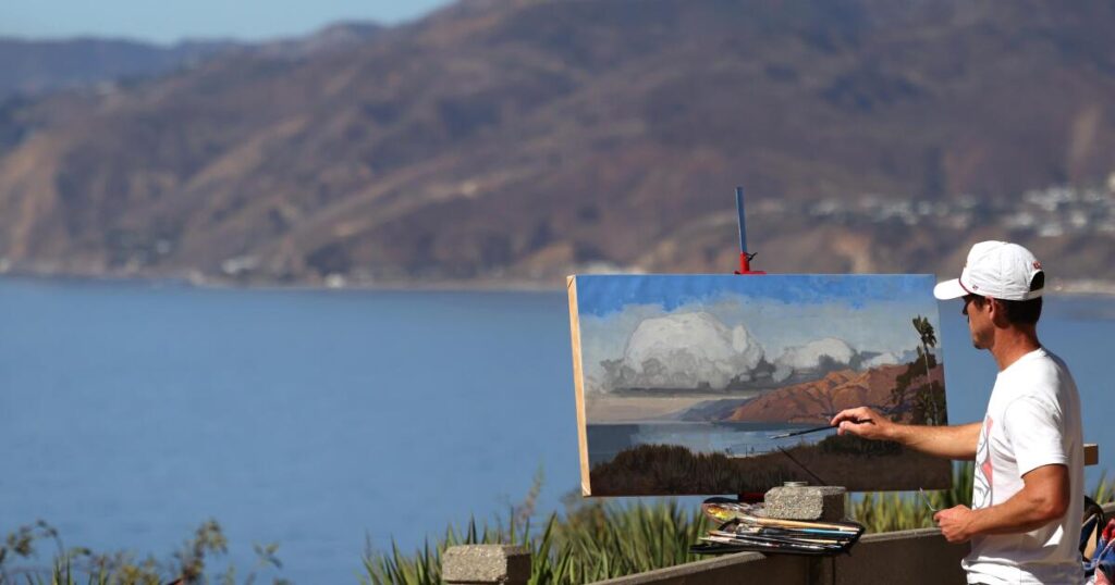 Santa Ana winds, hot temperatures heighten SoCal's fire risk