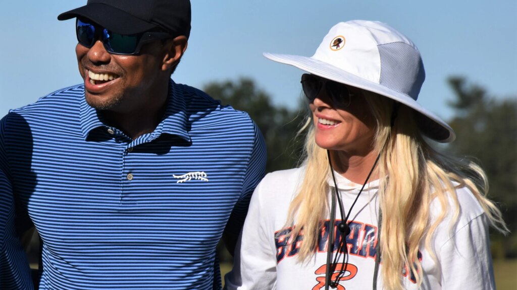Tiger Woods, Elin Nordegren support Charlie at Florida state championship