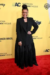 Yvette Nicole Brown at the 39th American Cinematheque Awards held at The Beverly Hilton on November 20, 2025 in Los Angeles, California.