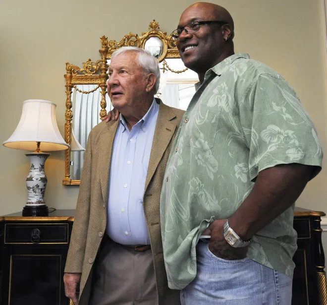 Bo Jackson poses with his former coach Pat Dye at the Wynlakes Country Club in Montgomery, Ala. on Sunday August 26, 2012. The two are in town for the First Tee of Montgomery Invitational golf tournament. (Montgomery Advertiser, Mickey Welsh)
