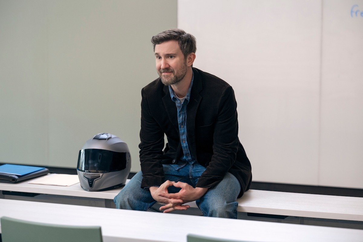 Sam Huntington as Max Griffin in ‘A Man on the Inside’ Season 2.