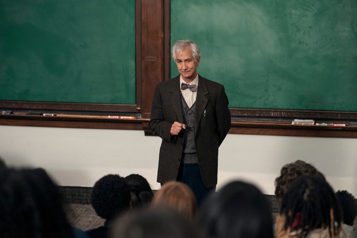 David Strathairn as Dr. Cole in ‘A Man on the Inside’ Season 2.