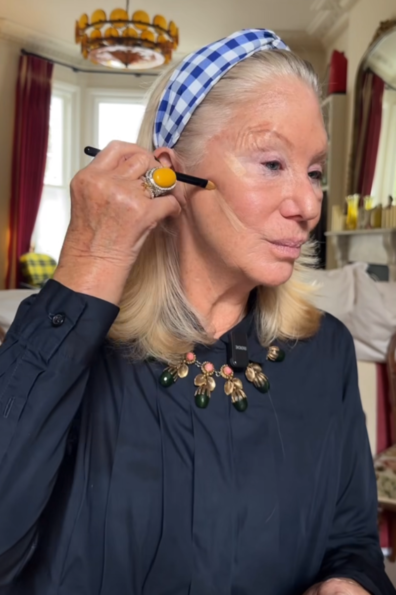 helen mirren makeup artist £10 invisible facelift
