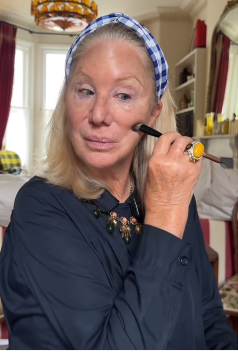helen mirren makeup artist £10 invisible facelift