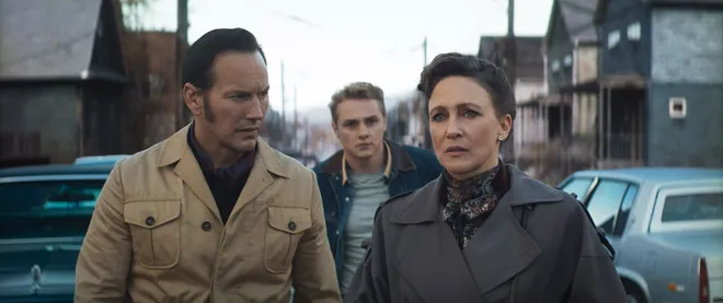 Ed (Patrick Wilson) and Lorraine Warren (Vera Farmiga) investigate a haunting in Pennsylania, with their daughter's boyfriend (Ben Hardy) in tow, in