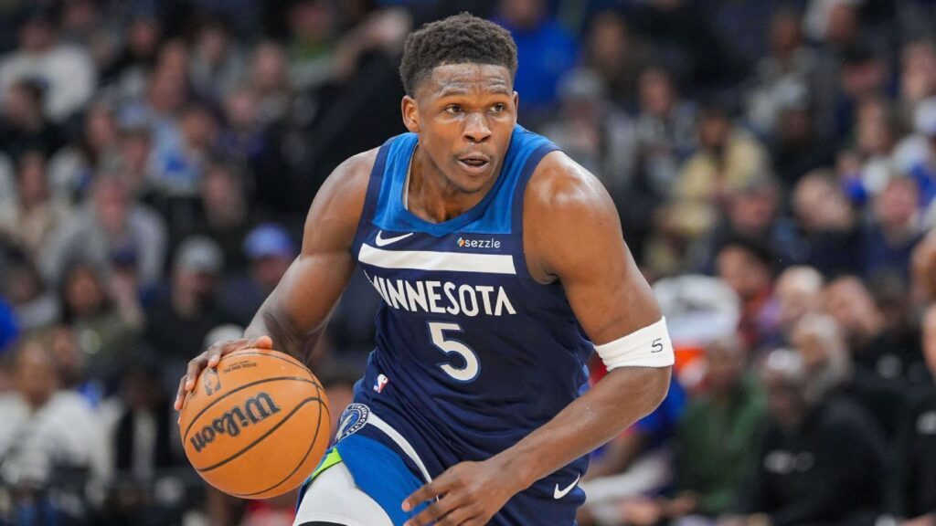 Anthony Edwards (hamstring) returns in Wolves' loss to Knicks