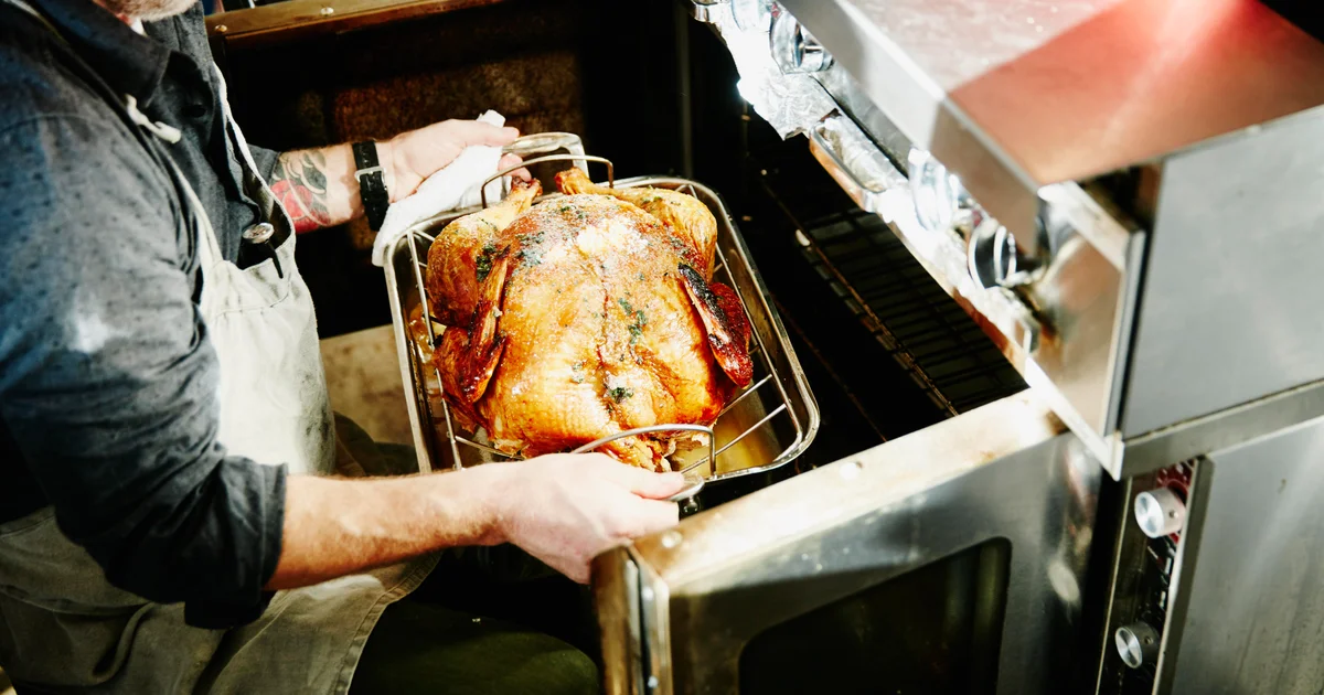 What’s open on Thanksgiving? Here’s what to know about store hours on Thursday and Black Friday.