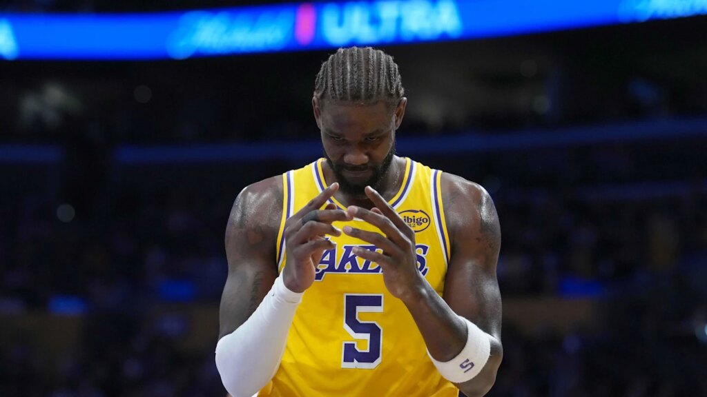 Los Angeles Lakers, Deandre Ayton