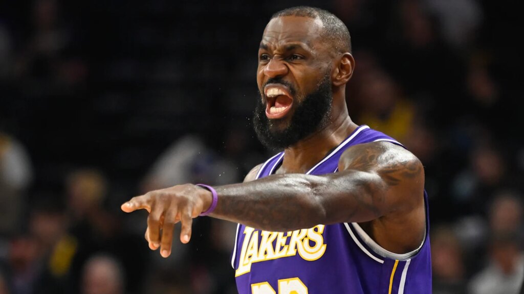 Los Angeles Lakers v Utah Jazz