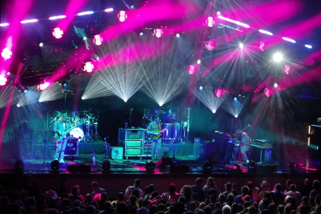 Millions of disgruntled concertgoers likely to sue Ticketmaster