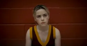 STONE COLD FOX, Kiernan Shipka, 2025. © Vertical Entertainment /Courtesy Everett Collection