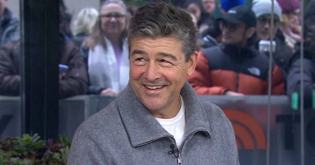 Kyle Chandler Talks 'The Rip,' 'Lanterns,' 'Friday Night Lights,' More