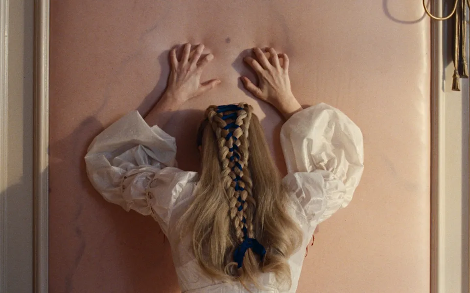 A still from the Wuthering Heights film