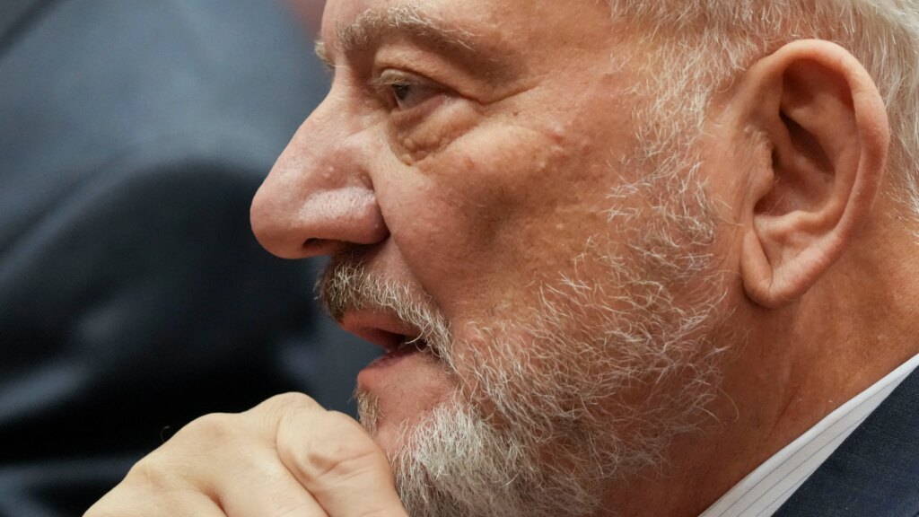 As electricity costs soar, state lawmakers want to change how utilities can bill their customers