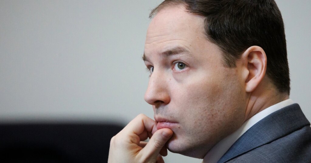 In 'au pair' double murder trial, Brendan Banfield testifies he confronted stranger fatally stabbing his wife