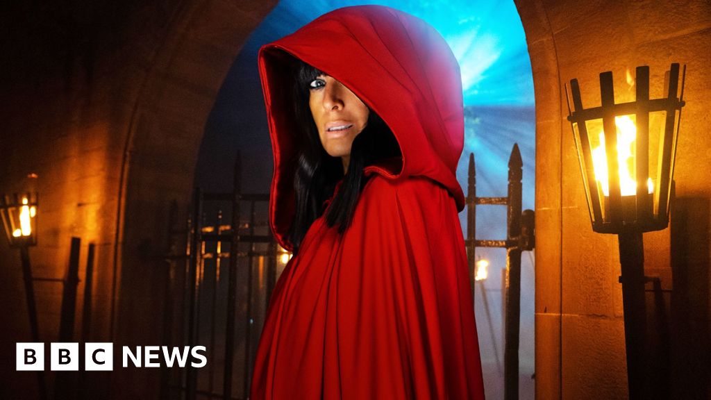 The Traitors returns with new 'secret traitor' in major shake-up