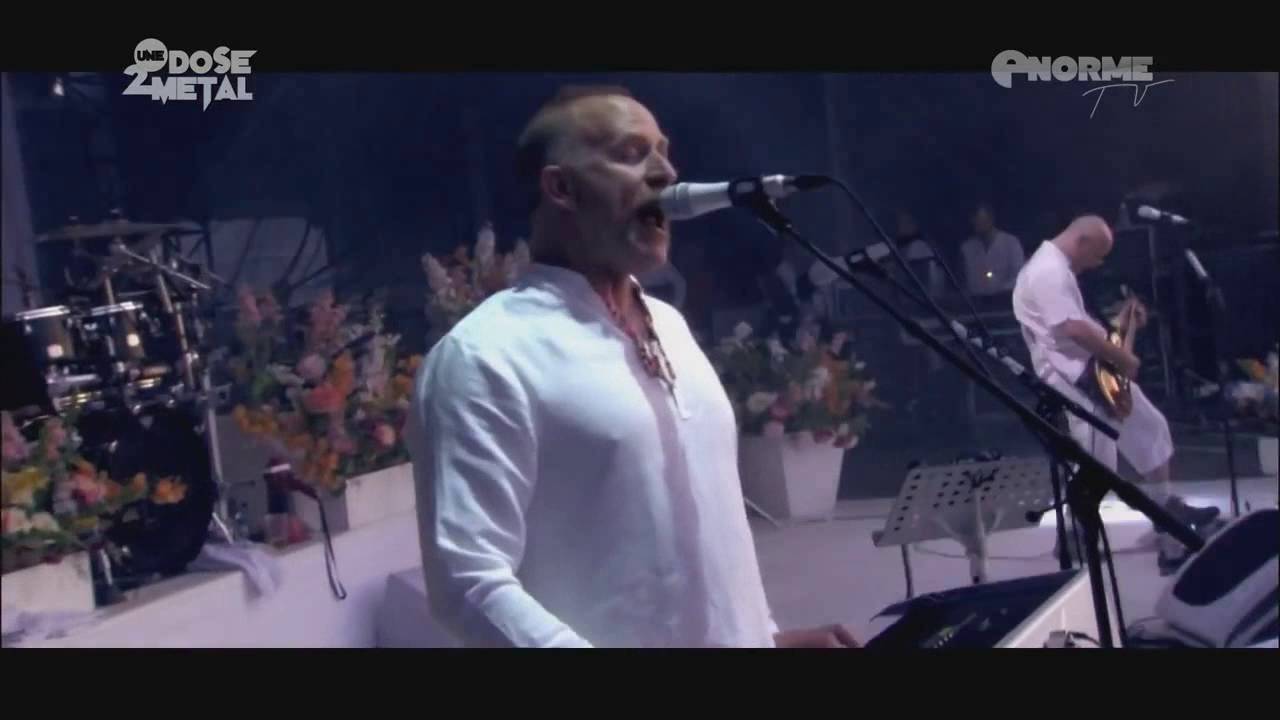 Faith No More - Be Aggressive - Live Hellfest 2015 - YouTube