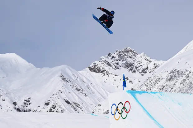 Jake Canter competes in run one of the slopestyle final at Livigno Snow Park on Feb. 18, 2026, in Livigno, Italy. (Photo by Hannah Peters/Getty Images)