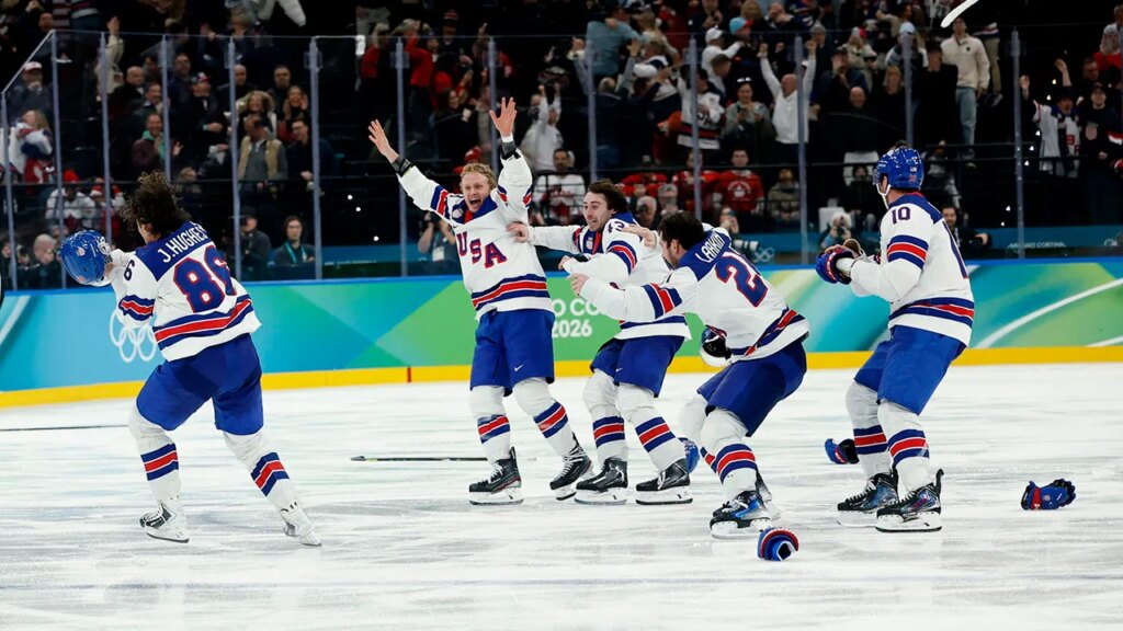 Team USA men's hockey returns to United States after old medal win
