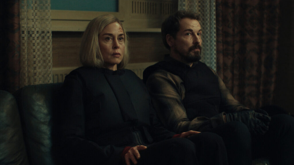 Unfamiliar on Netflix: Cast, Plot, Everything to Know About the Dark German Espionage Thriller Series