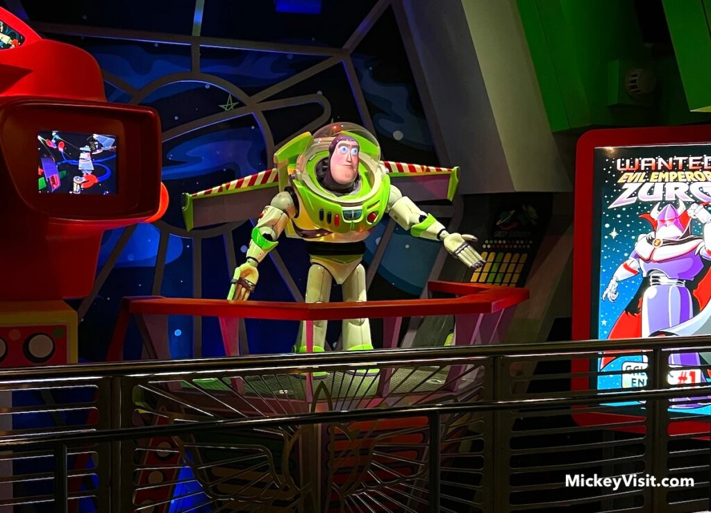 buzz lightyear ride disney world