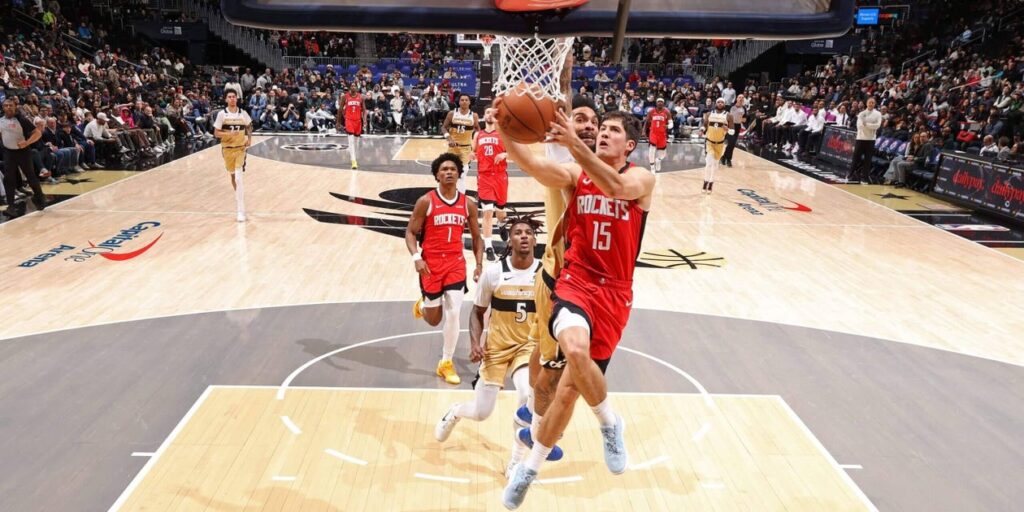 As Reed Sheppard continues to evolve, so must the Houston Rockets