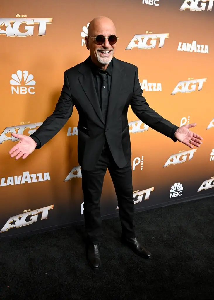 howie mandel red carpet