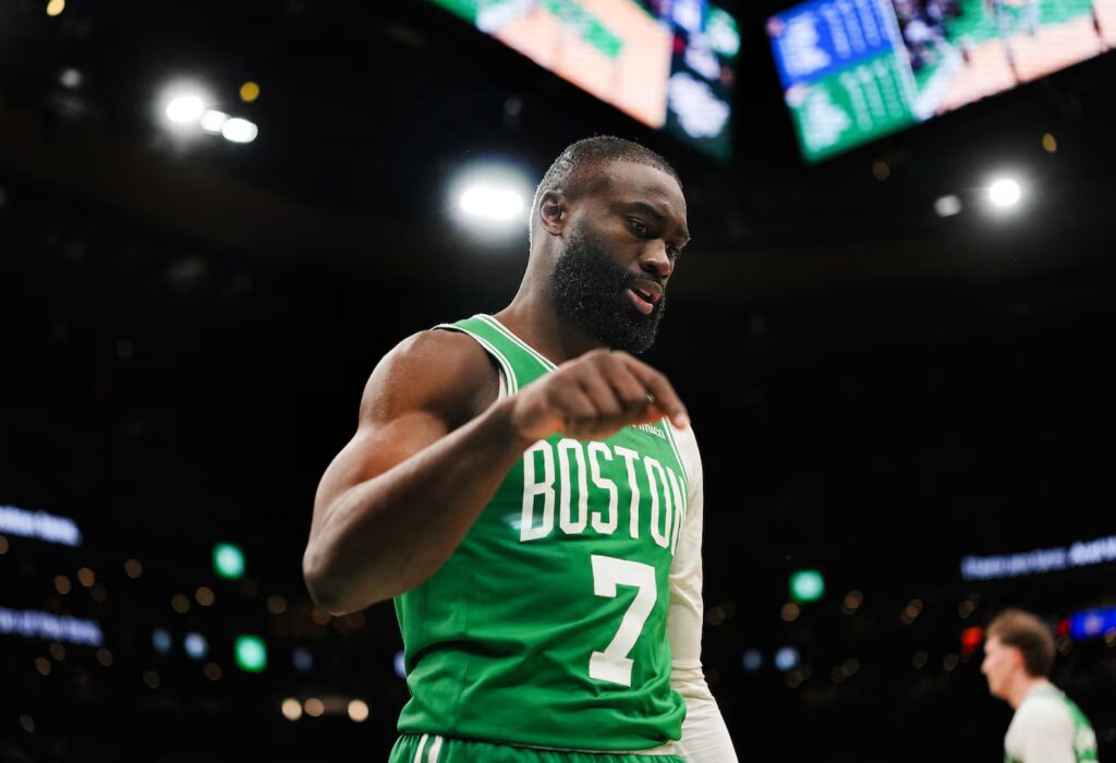 Jaylen Brown had 32 points as the Celtics rolled past the Warriors on Wednesday.