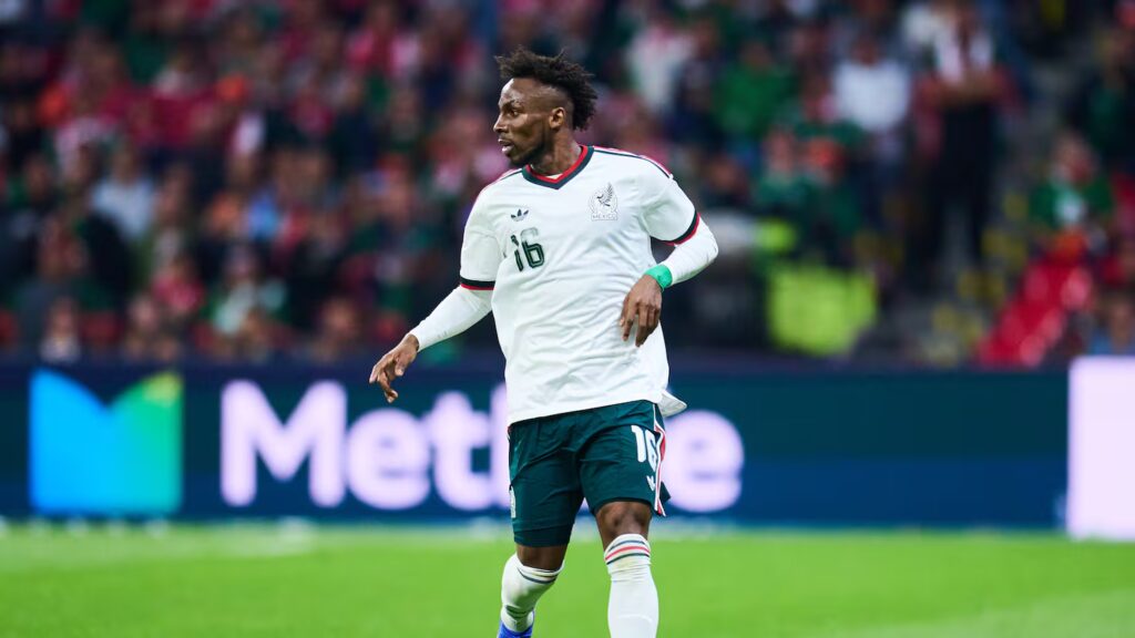 Julián Quiñones on his relationship with Javier Aguirre: “People have strange ideas”