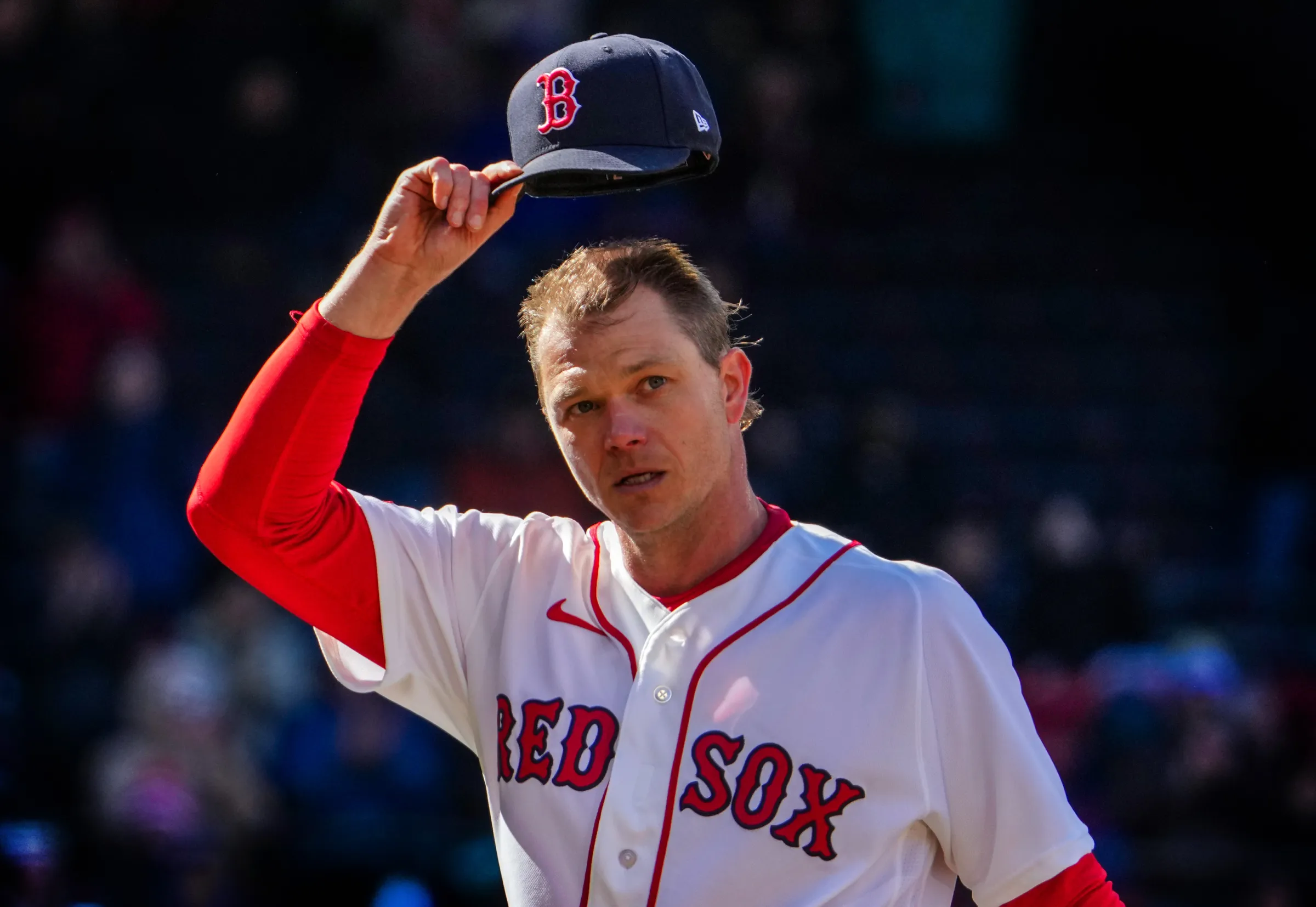 Boston, MA - April 8: Boston Red Sox starting pitcher Sonny Gray tips his cap to the fans as he comes out of the game in the seventh inning. The Red Sox played the Milwaukee Brewers at Fenway Park on April 8, 2026. (Photo by Barry Chin/The Boston Globe via Getty Images)