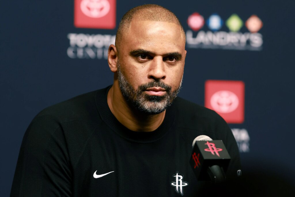 Rockets Coach Ime Udoka on 'Hot Seat' Before Lakers Series