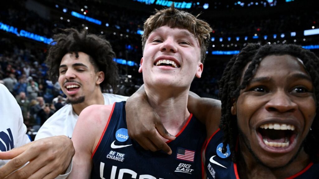 March Madness 2026: How UConn's Braylon Mullins became a hometown hero