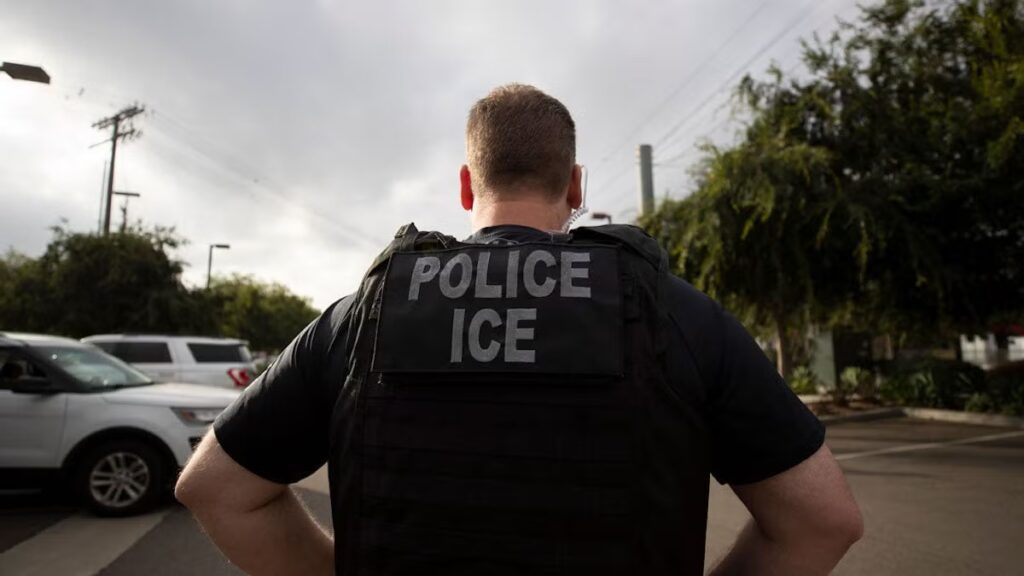Proyectos de ley en Delaware buscan limitar los arrestos y la detención del ICE en los juzgados