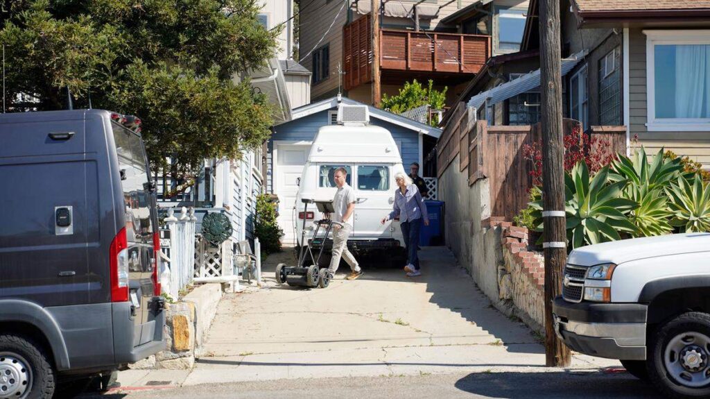 Kristin Smart: Sheriff searches home of Paul Flores’ mother