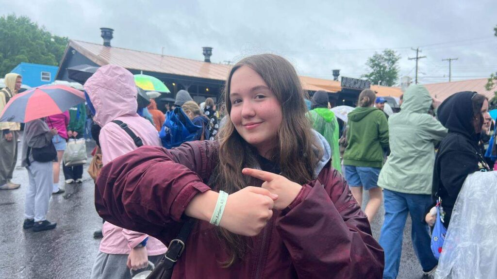Wristbands, rain and devotion at Bridgers’ Lexington show
