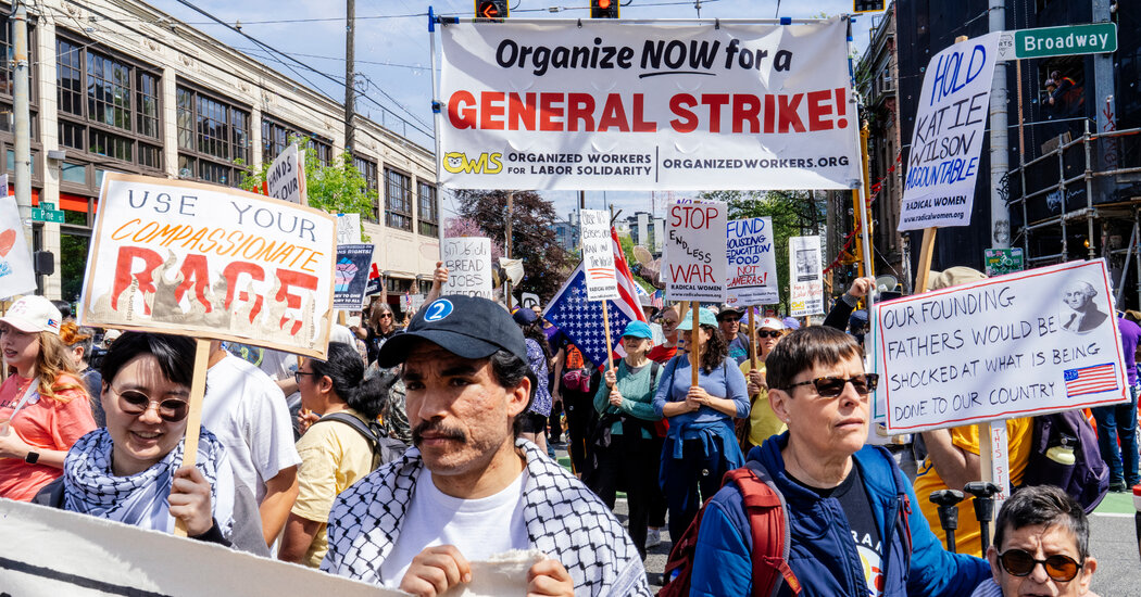 Seattle’s Socialist Mayor Taunts the Rich as Rift With Starbucks Widens