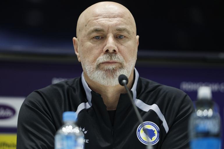 Sergej Barbarez (Foto:  EPA/AMER KAJMOVIC BOSNIA AND HERZEGOVINA OUT)