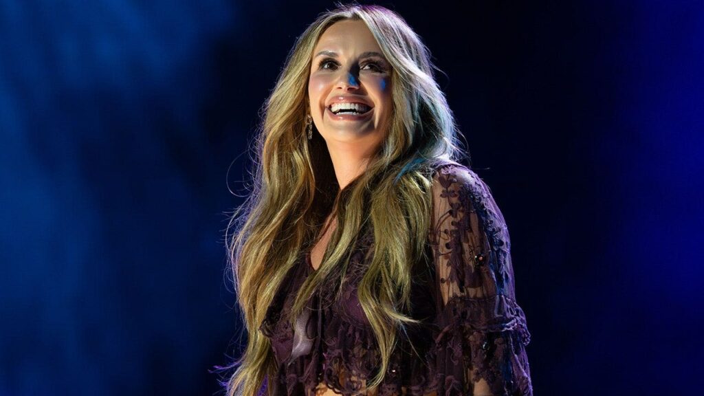 Carly Pearce reflects on 'Church Girl' risks and Riley Green collab