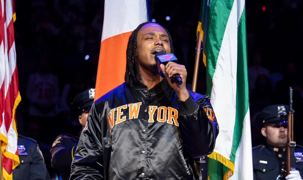 How Avery Wilson became Knicks' good-luck charm as anthem singer