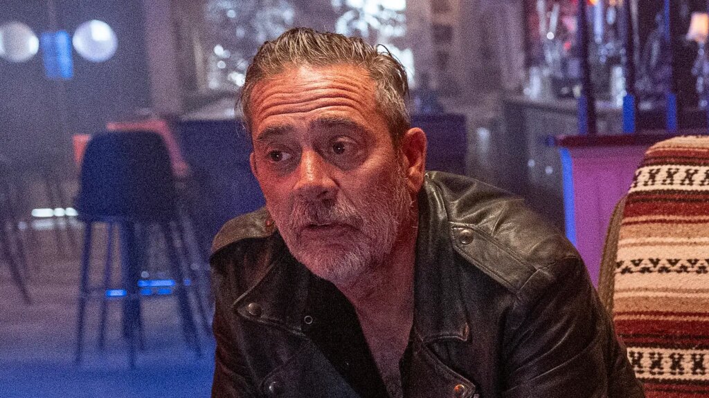 Jeffrey Dean Morgan as Negan and Jimmi Simpson as Dillard in The Walking Dead: Dead City season 3