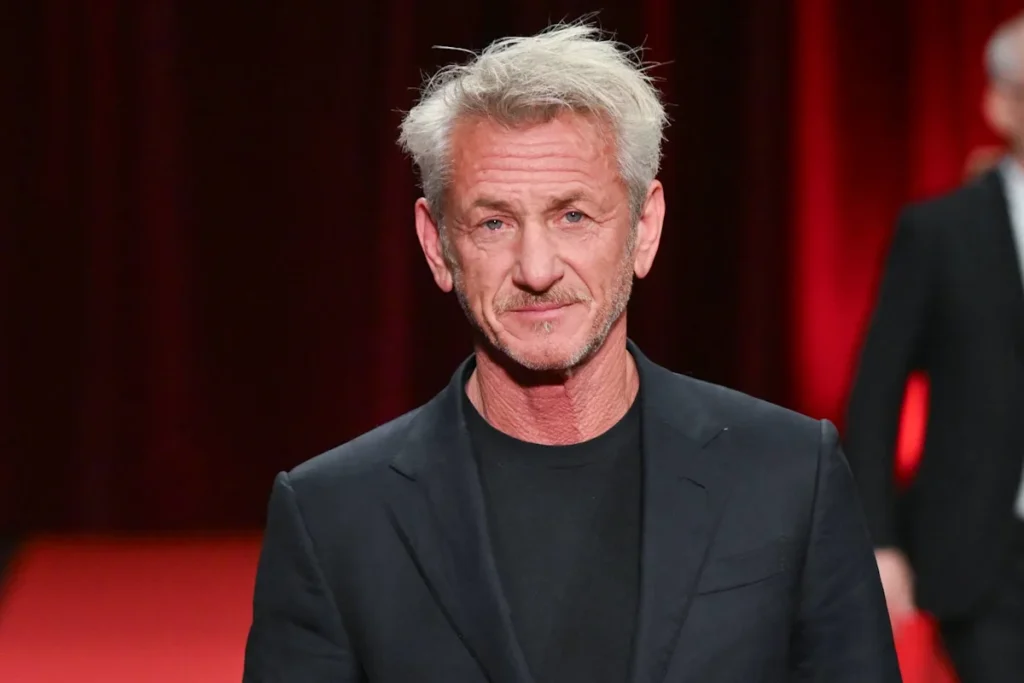 Sean Penn Skipped the Oscars for His ‘Mental Health’ and Really Doesn’t Like Selfies